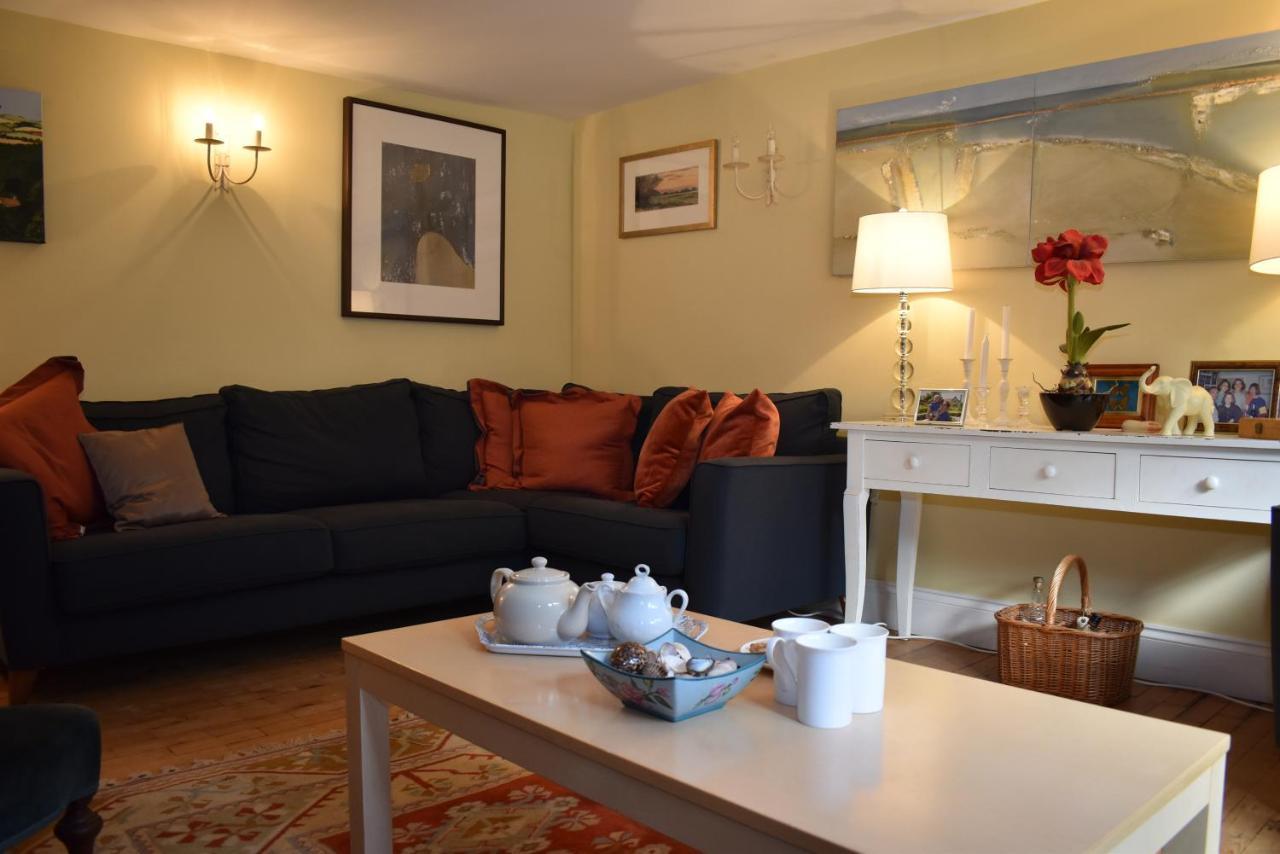 Whitefriars, Rye - Central Location With Parking For 3 Cars - Large Family Home エクステリア 写真