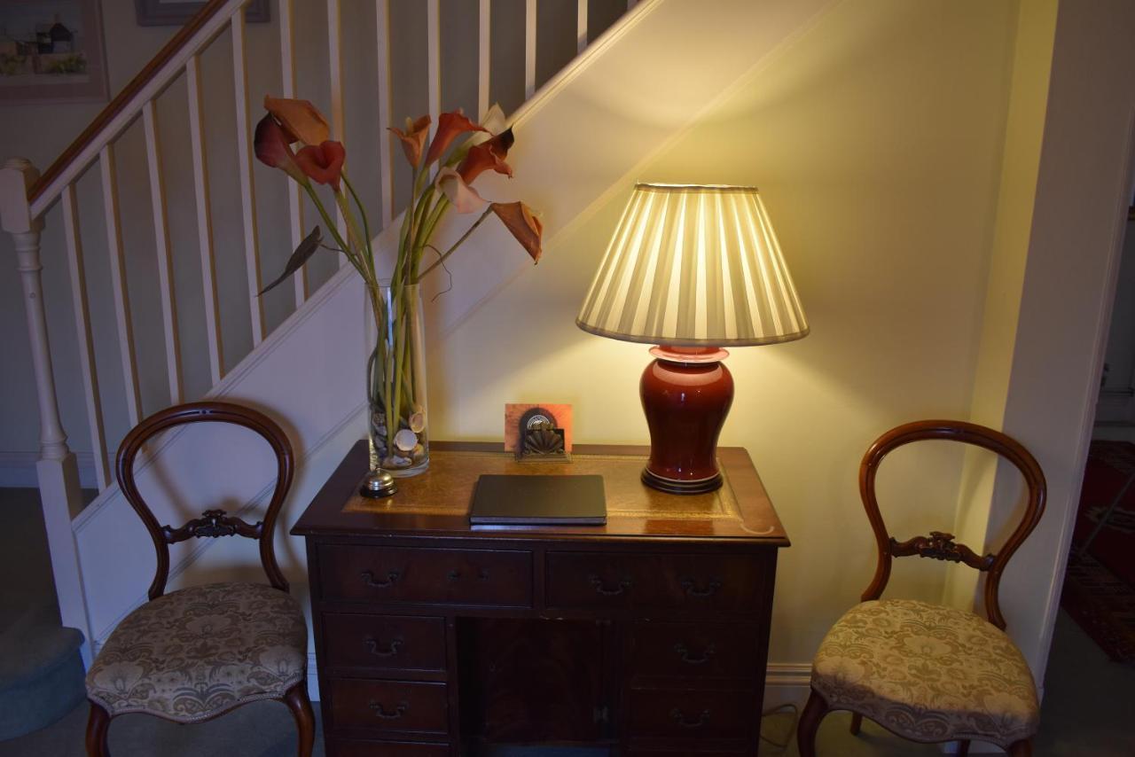Whitefriars, Rye - Central Location With Parking For 3 Cars - Large Family Home エクステリア 写真